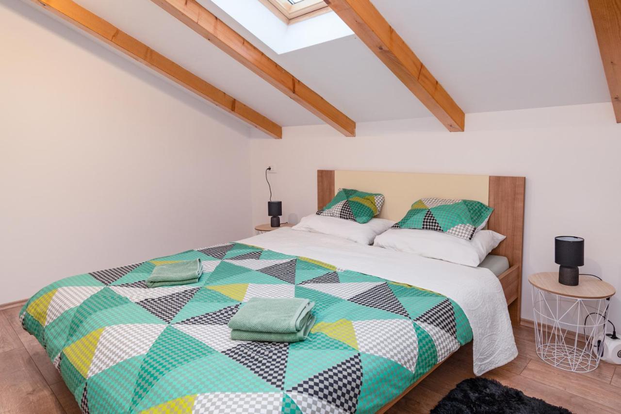 Vale Mare Apartment Opatija Eksteriør billede